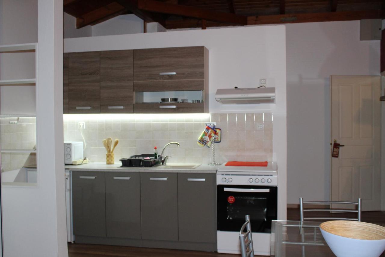 Carolina Apartments Crete อาเยีย เปลาเยีย ภายนอก รูปภาพ